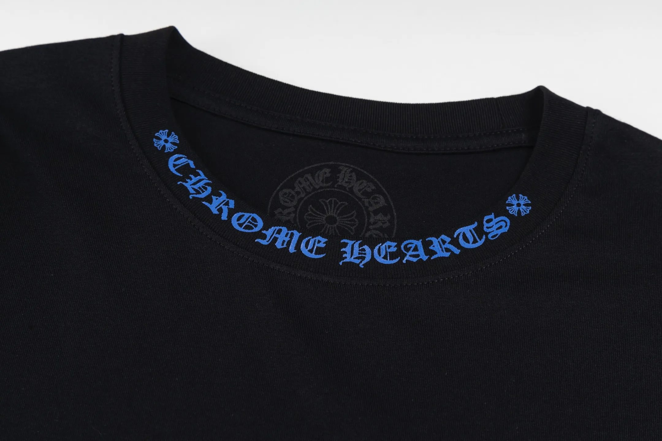 🅿️340 [Exclusive supply] CH Crow Heart 1988 limited blue printed long-sleeved fabric is made of 26-woven 220g cotton. The printing uses a variety of printing techniques, thermosetting ink printing, high-temperature foam printing, customized accessories, suitable for various occasions, the same style for men and women. Size:S/M/L